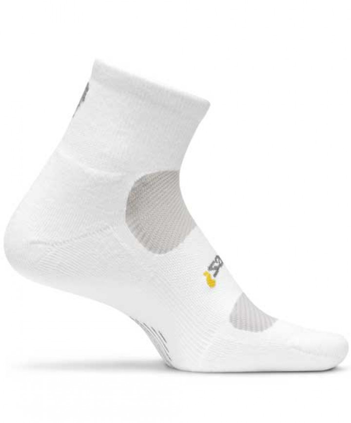 Feetures! High Performance Light Cushion Quarter Socks, Large